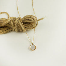 Load image into Gallery viewer, 925 Silver Round Shell Necklace YS001