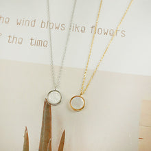 Load image into Gallery viewer, 925 Silver Round Shell Necklace YS001