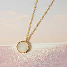 Load image into Gallery viewer, 925 Silver Round Shell Necklace YS001