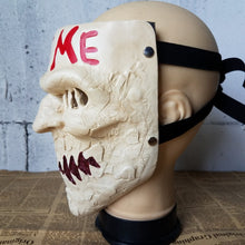 Load image into Gallery viewer, Kiss Me